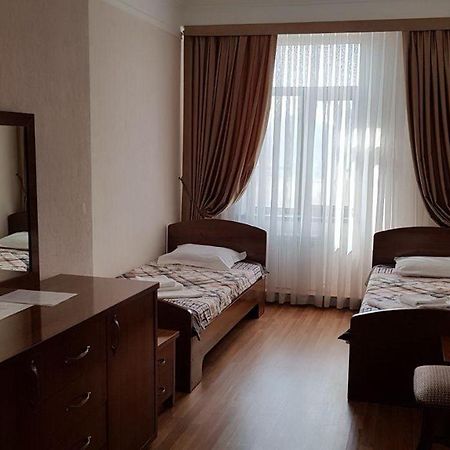 Gym Inn Tashkent Exterior photo